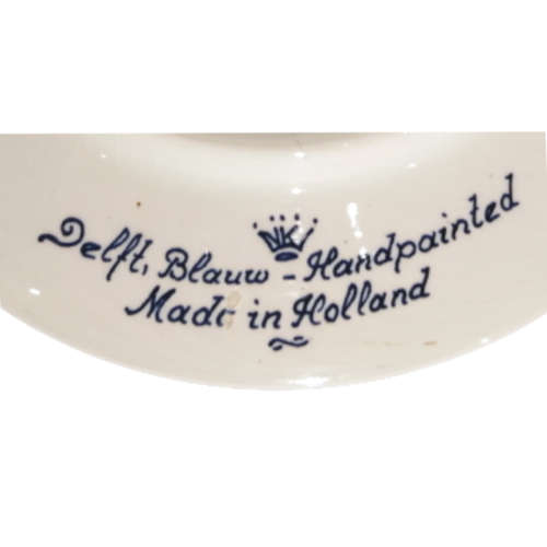 Delft Blauw wall clock hand made in Holland