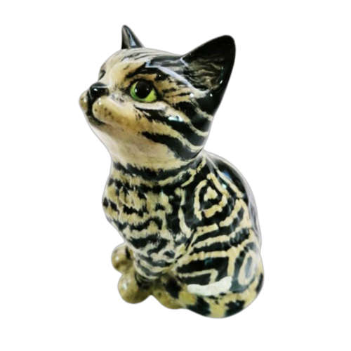 Beswick Model 1886 Persian Kitten - Seated Cat , Looking Up.