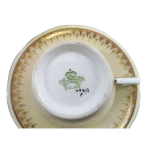 Aynsley Superb Two Setting Tea Set With Tea Pot