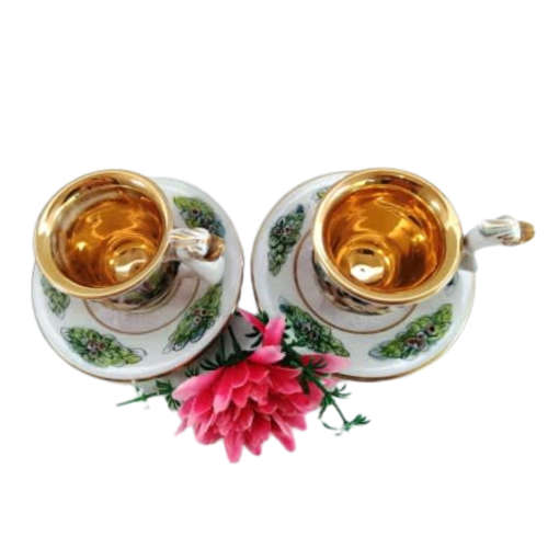 Fabulous Capodimonte Handmade Hand Painted Tea Cups And Saucers Italy