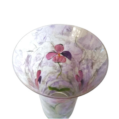 Large Pink Vase with Pretty Flowers