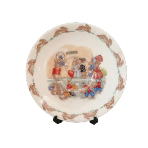 Royal Doulton Bunnykins 1968 - 1975  Ticket Queue,Saucer