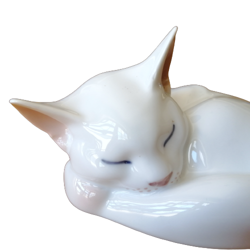 Royal Copenhagen Large White Sleeping Kitten Figurine # 422