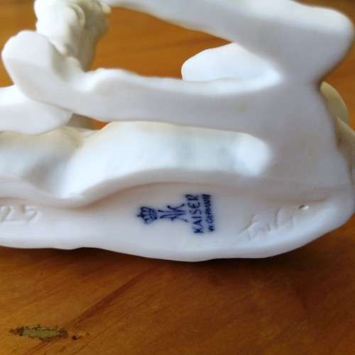 Kaiser West German White Bisque Porcelain Foal Horse #525