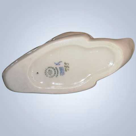 Royal Copenhagen Swan Figurine #755