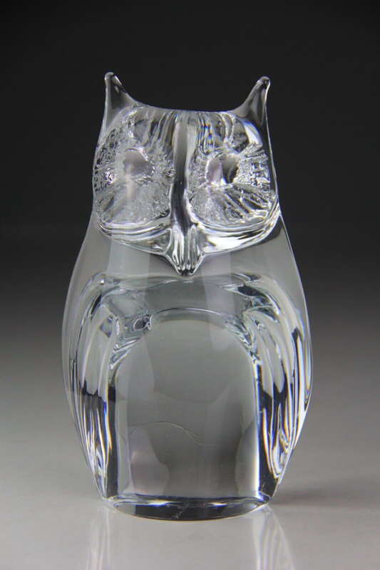 Daum France Large Heavy Crystal Owl Chouette Figurine