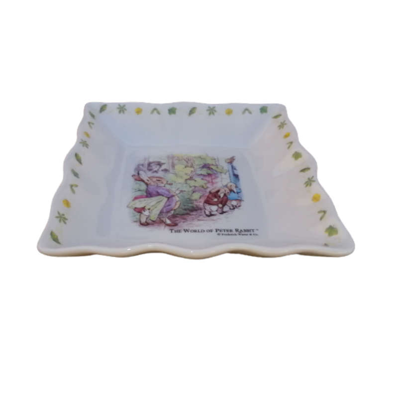The World of Beatrix Potter Peter Rabbit Dish