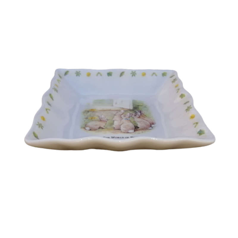 The World of Beatrix Potter Peter Rabbit Dish