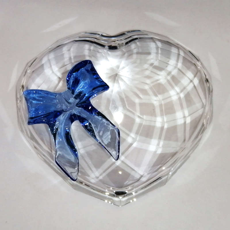 Swarovski Crystal Sweetheart Jewel Box was part of the Exquisite Accents Group