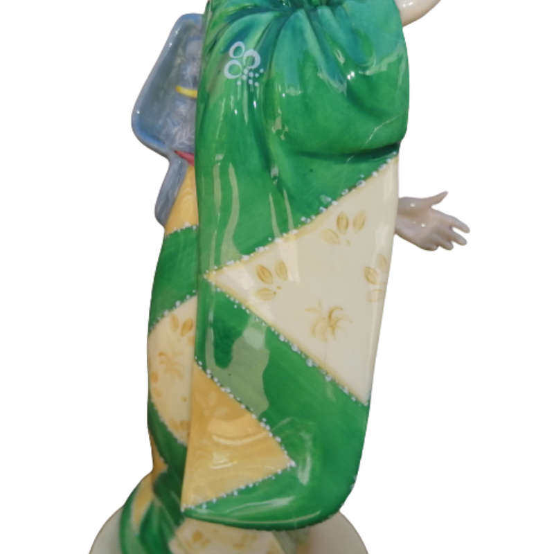 Royal Doulton Figurine HN2899 - `Yum Yum.` Geisha Girl Very Rare
