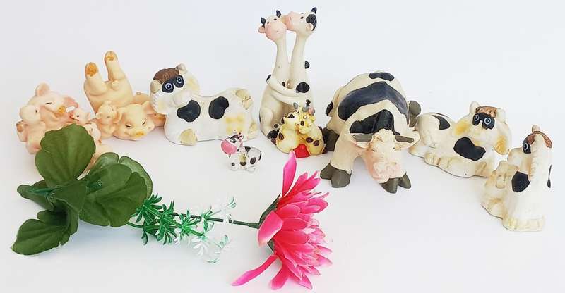 Kitchen Home Decor --Variety of Farm Animals