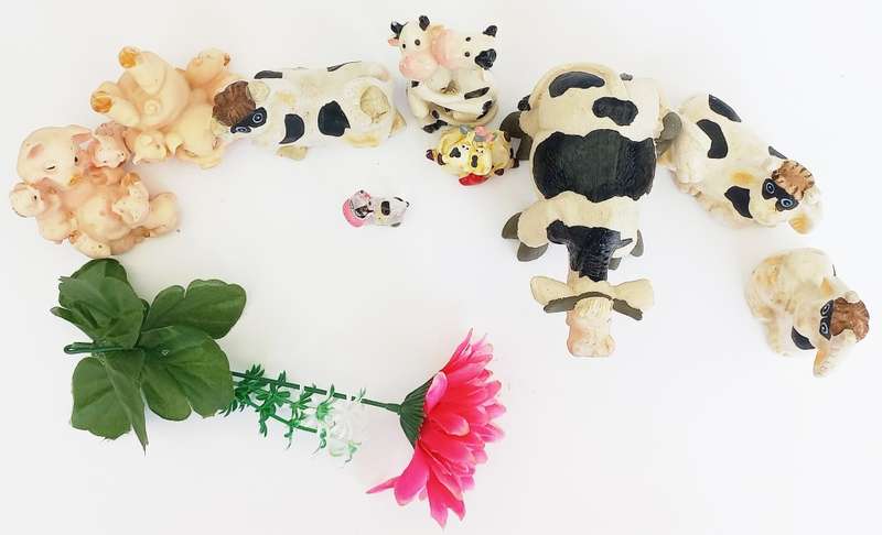 Kitchen Home Decor --Variety of Farm Animals