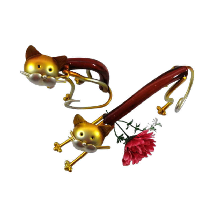 Quirky Lanky Cat Kitten Metal Figures
