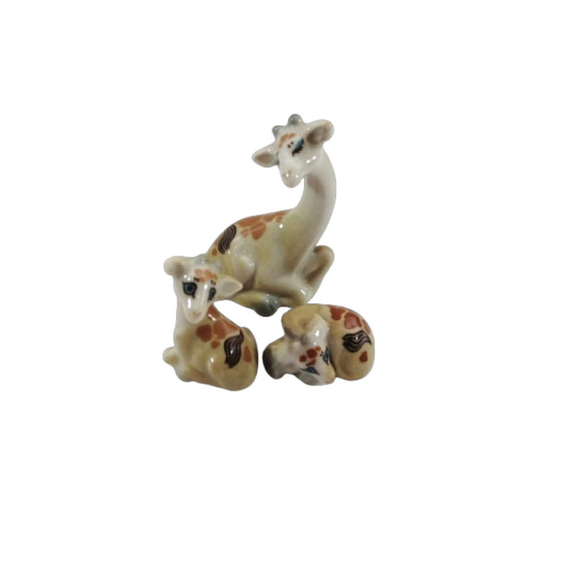 Wade 1962 -1986 Happy Family Giraffe Family