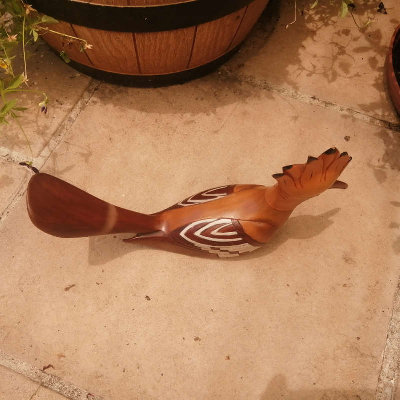 Feathers of Knysna Gallery carved and hand painted African Hoopoe 915/975