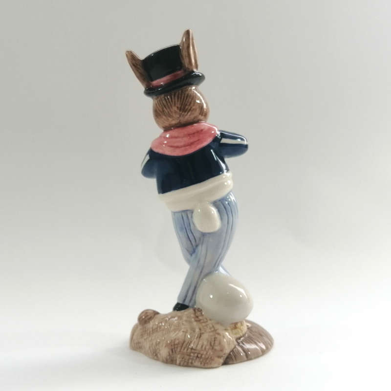 Royal Doulton Bunnykins Hornpipe DB261