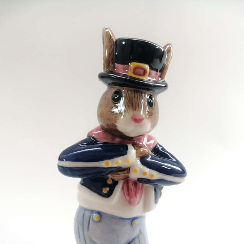 Royal Doulton Bunnykins Hornpipe DB261