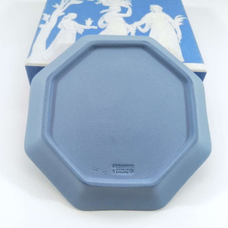 Wedgwood Jasper Blue Hexagonal Dish Plate