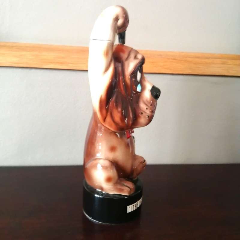 Large Vintage Character Drunk Dog Decaner