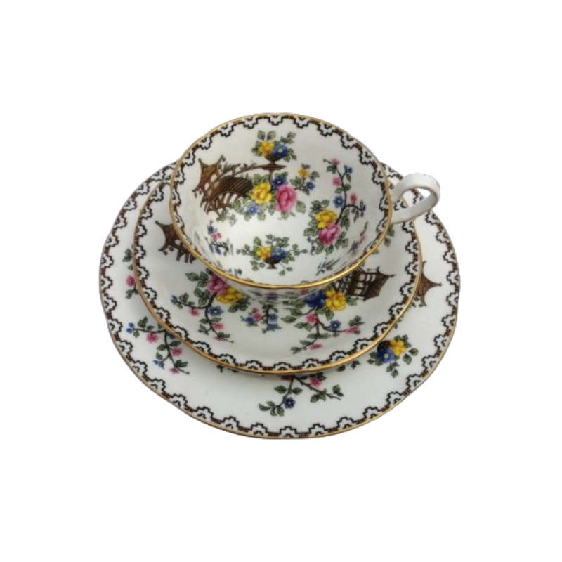 Aynsley Vintage Pagoda Design Trio