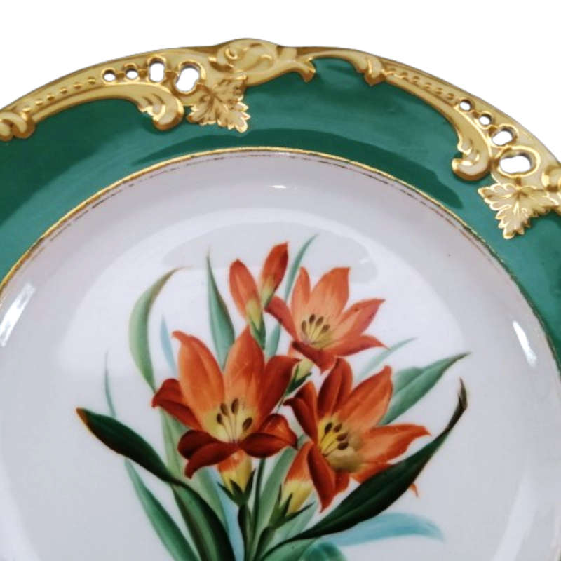 Staffordshire Botanical Reticulated Wall Plate