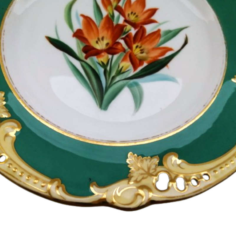 Staffordshire Botanical Reticulated Wall Plate