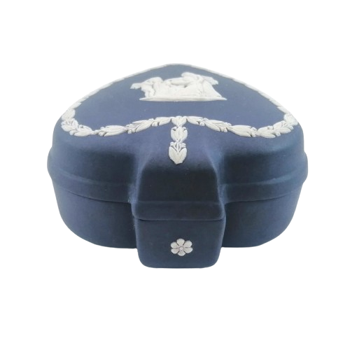 Wedgwood Jasper Portland Blue Spade Trinket Box