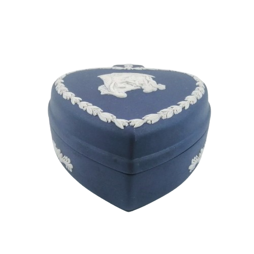 Wedgwood Jasper Portland Blue Spade Trinket Box