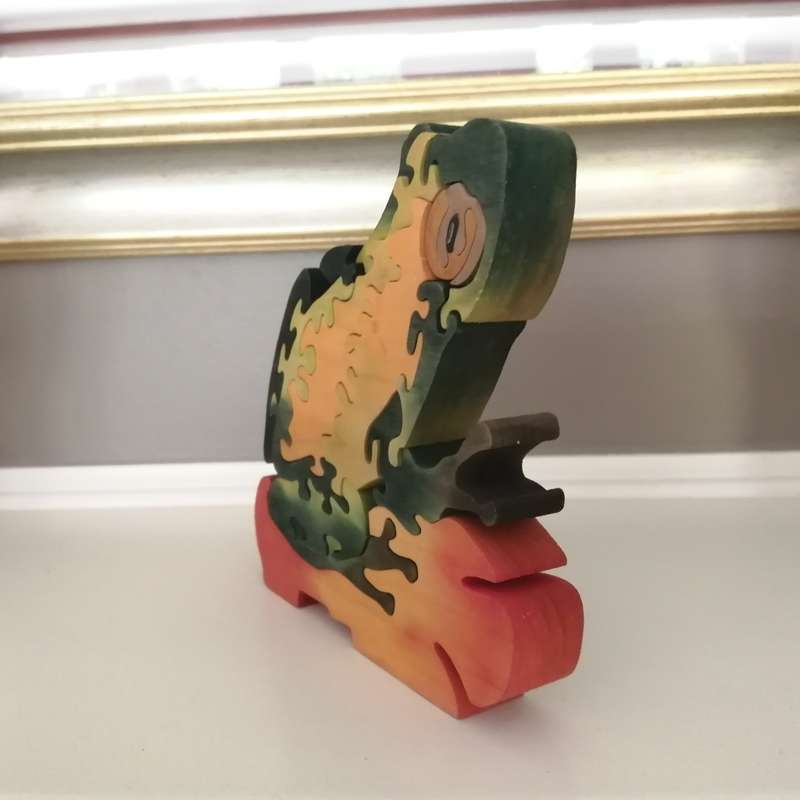 Large Wooden Jigsaw Frog