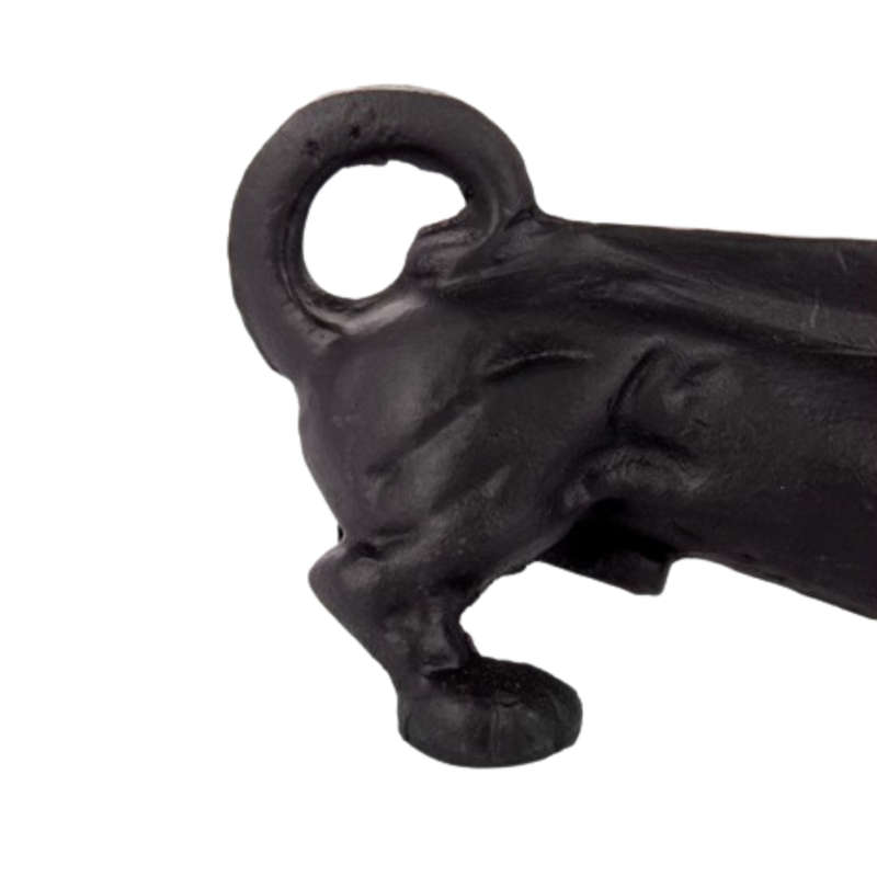 Early 20th century cast iron door stop boot scraper modelled as a dachshund