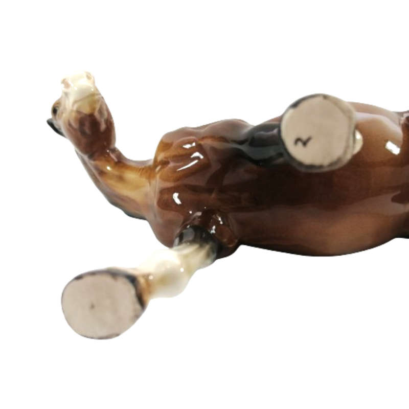 Beswick Brown Horse Figurine Mare Facing Left