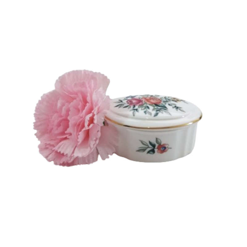 Wedgwood Avebury Round Fluted Trinket Lidded Dish