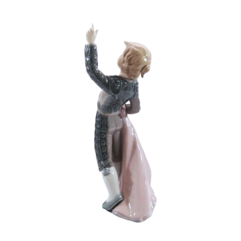 Lladro Figurine No. 5116  Little Boy Bullfighter