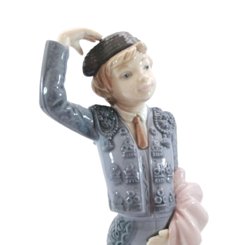 Lladro Figurine No. 5117 Boy Bullfighter Little Proud Matador