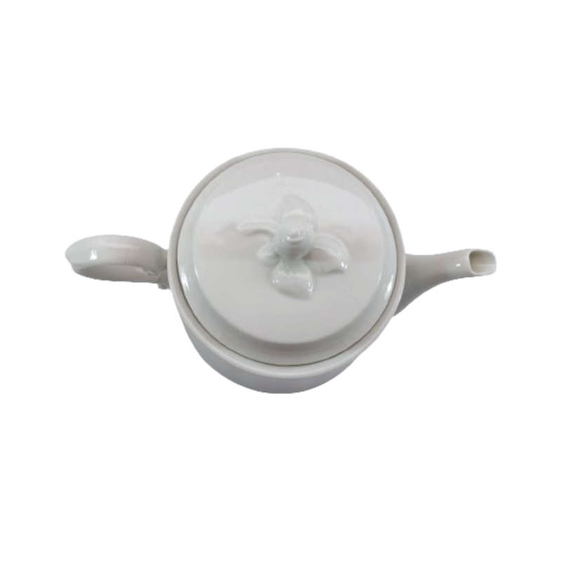 Huguenot Royal Beautiful White Porcelain Tea Pot