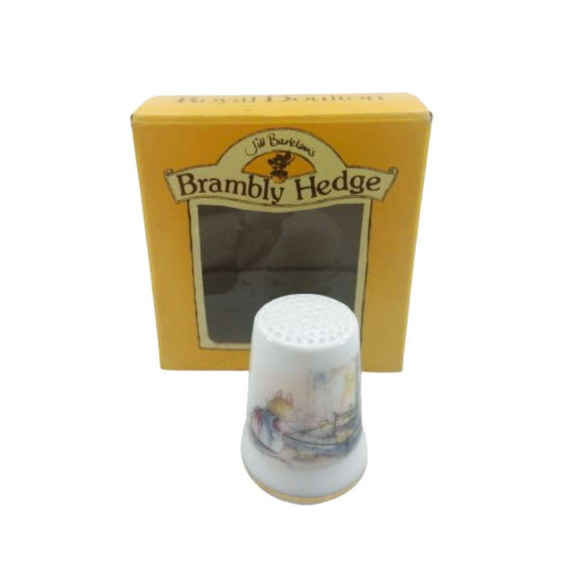 Royal Doulton Brambly Hedge China Thimble Clover Toasting Bread, Boxed