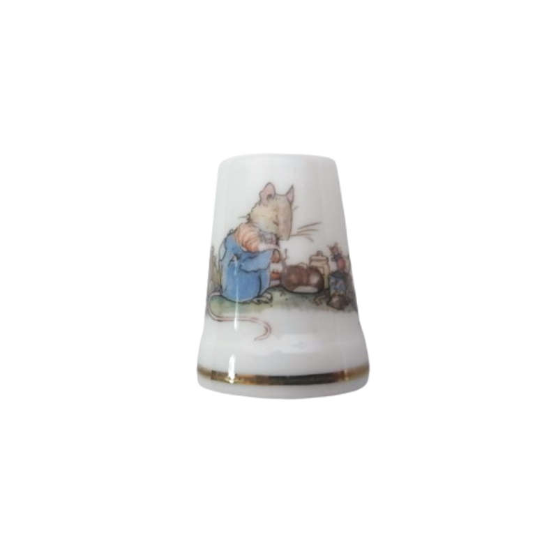 Royal Doulton Brambly Hedge China Thimble Wilfred Playing his Whistle, Boxed