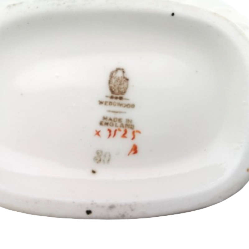 Wedgwood Antique hand painted delicate flowers and gold trim Lidded Dish