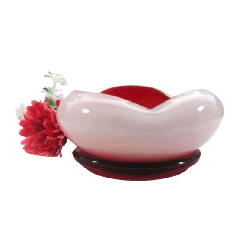 Murano Incamiciato art glass Milk White with bright red