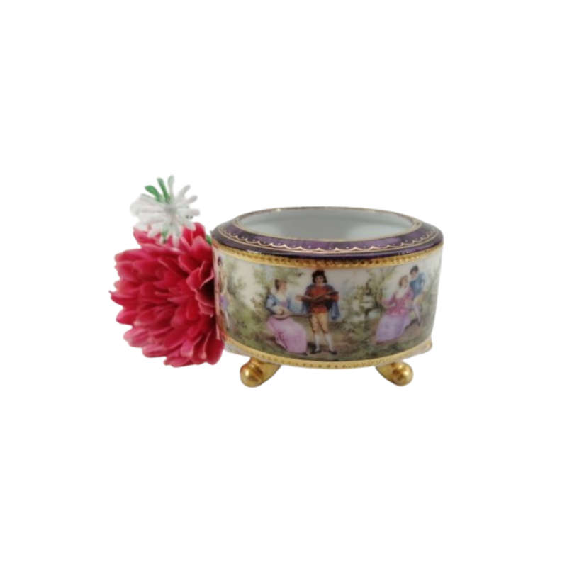Austrian Royal Vienna Hand-Painted and Gilt footed dish