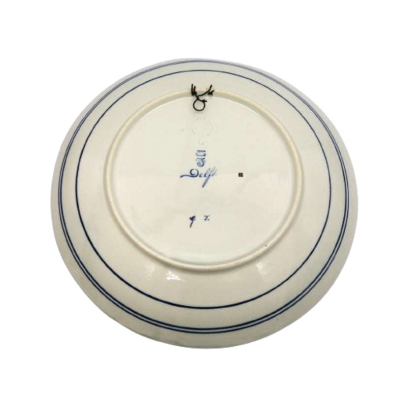 Delft porceleyne fles cow plate after Roelofs by Jaap Gidding Plate