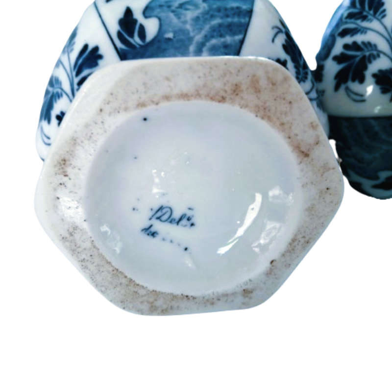 A pair of early 20th century Mosa Maastricht delft blue and white vases