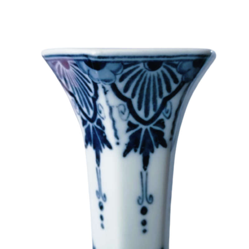 A pair of early 20th century Mosa Maastricht delft blue and white vases