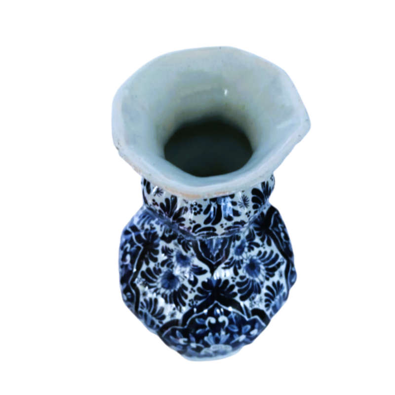 Antique Delft Blue Knobbelvass De Klaauw c.1700 Delft Blue Pottery Vase