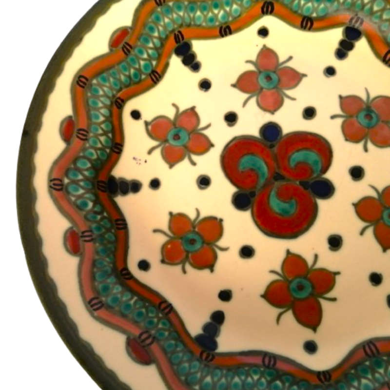 Gouda Magda Royal Zuid-Holland 4031 Dish c.1940