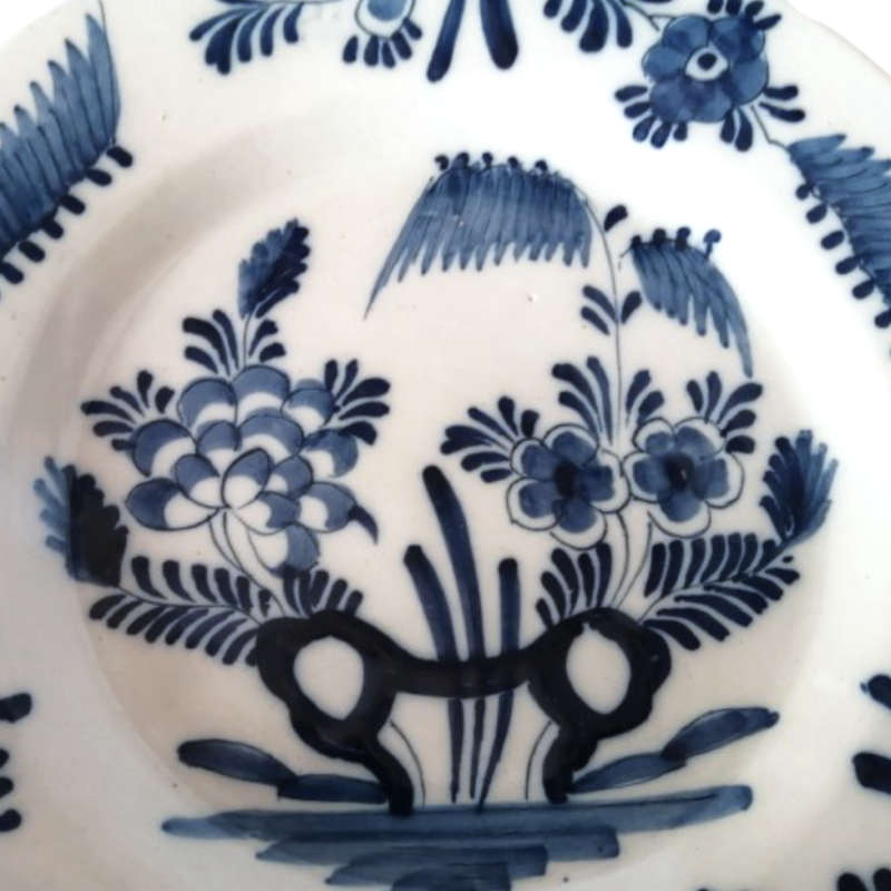 Delft Holland c18th Decorative Wall Plate Hand Painted