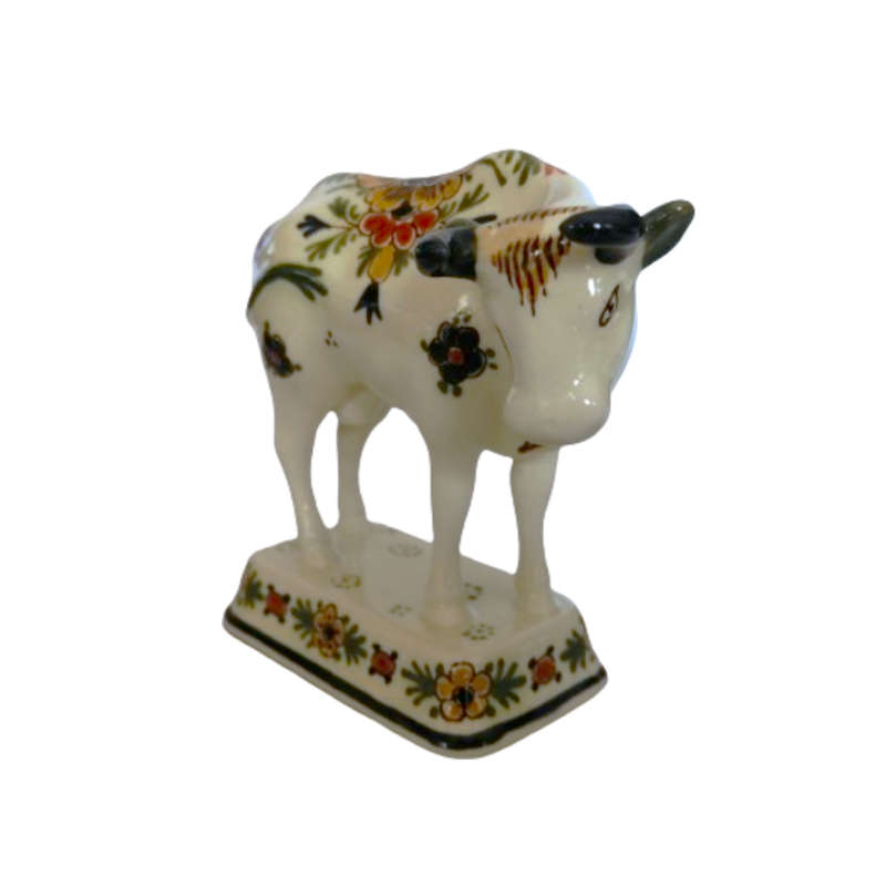 De Porcrleyne Fles Royal Delft Polychrome Right facing Bull Cow
