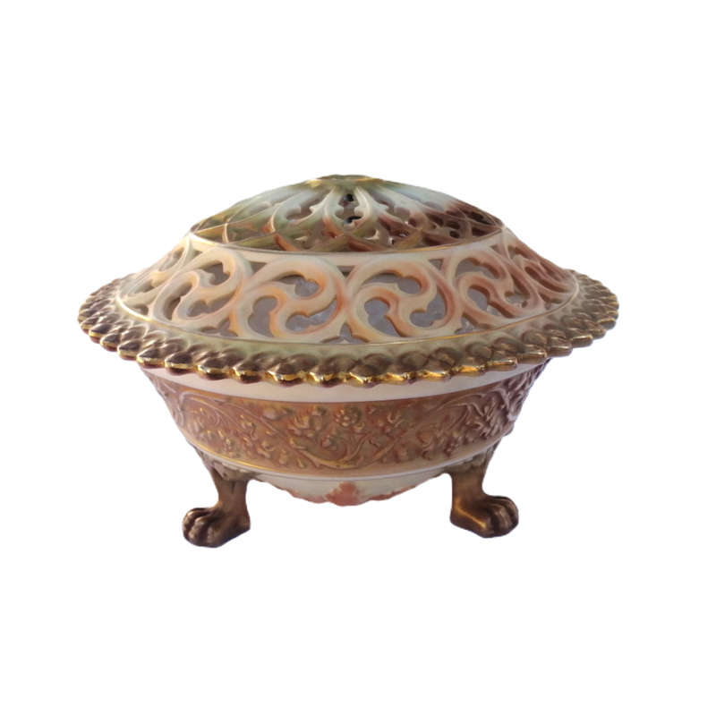 Royal Worcester 19th Century Lidded Reticulated Potpourri with Intricate Cover and Paw Feet, c.1869