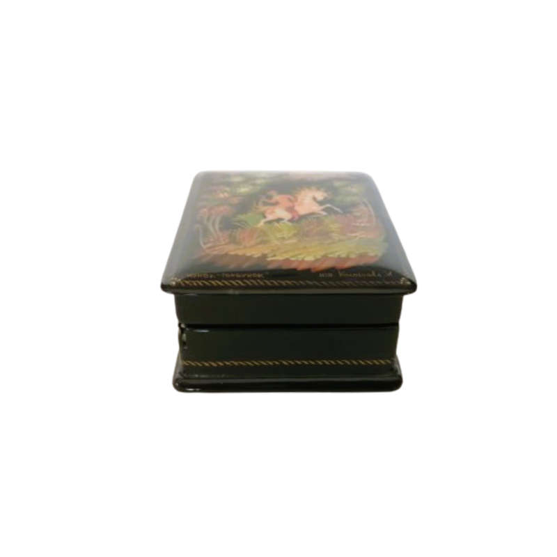 Russian Black lacquer Paper mache Trinket box Signed