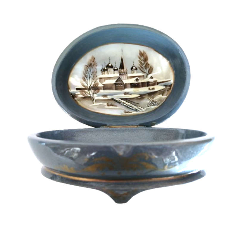 Russian Black lacquer Paper mache Mother of pearl Trinket box